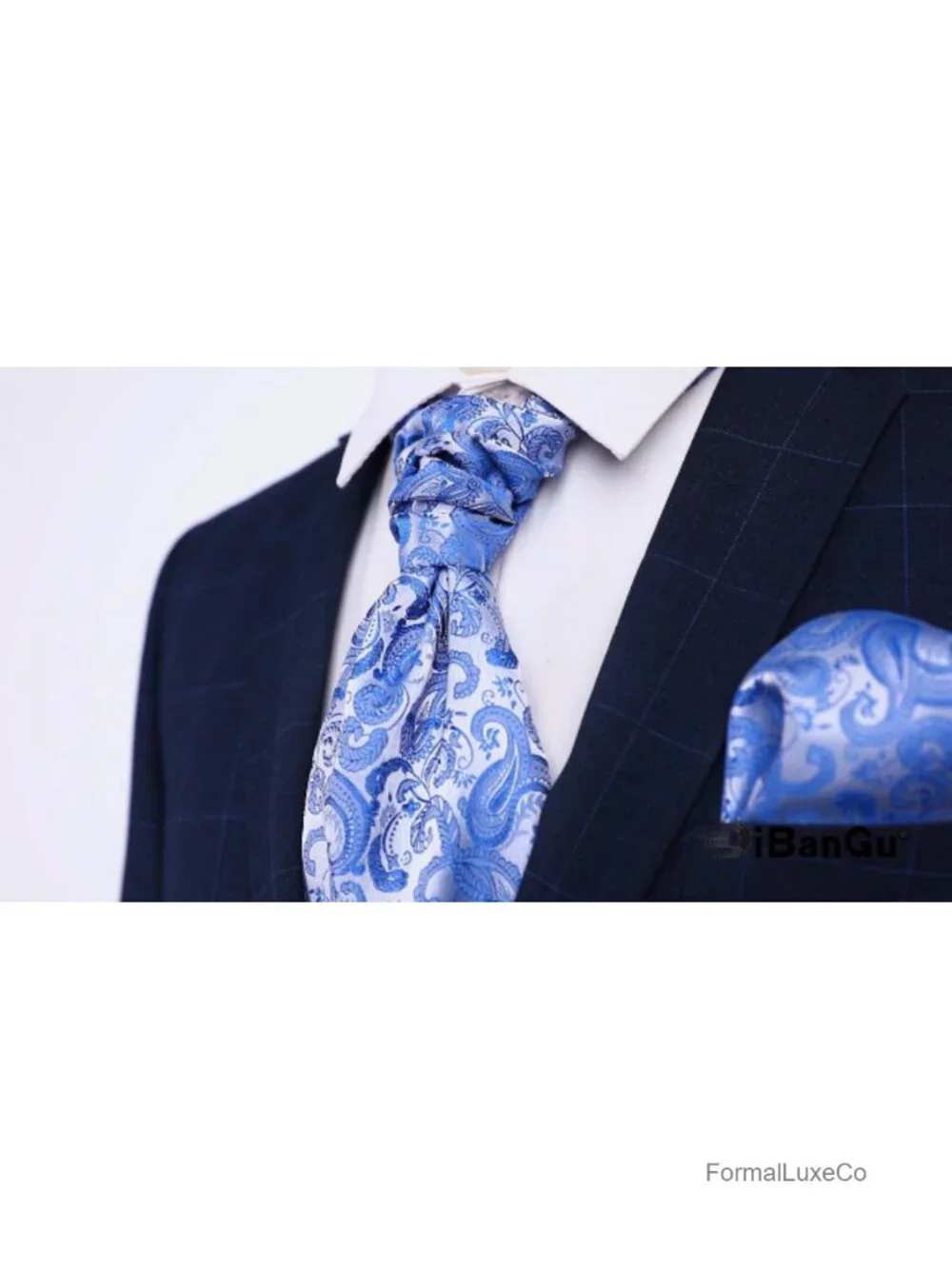 Men's Silk Jacquard Paisley Cravat Set with Pocket Square & Cufflinks, Wedding